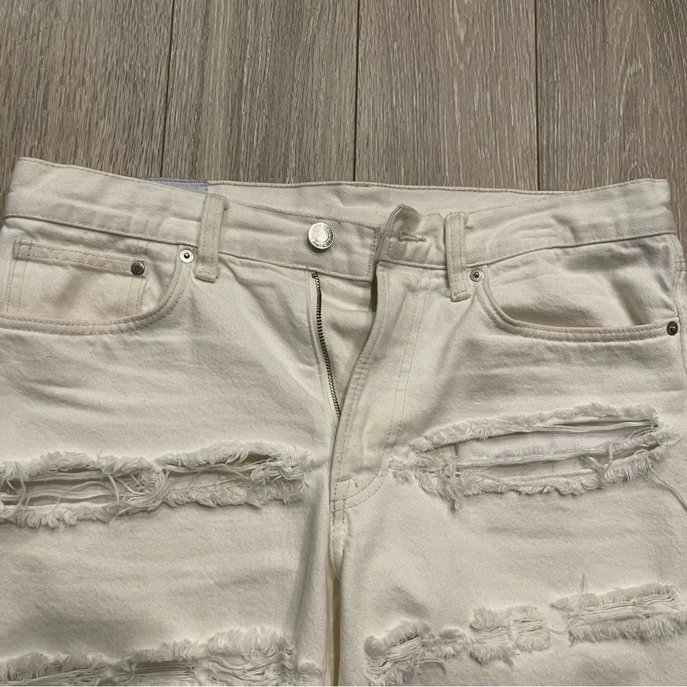 Cream Ripped Jorts - Picture 3 of 3